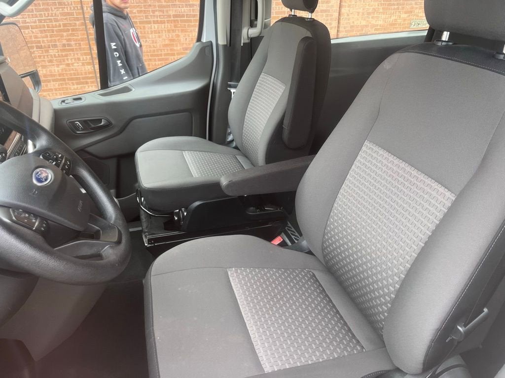 2023 Ford Transit Passenger Wagon XL