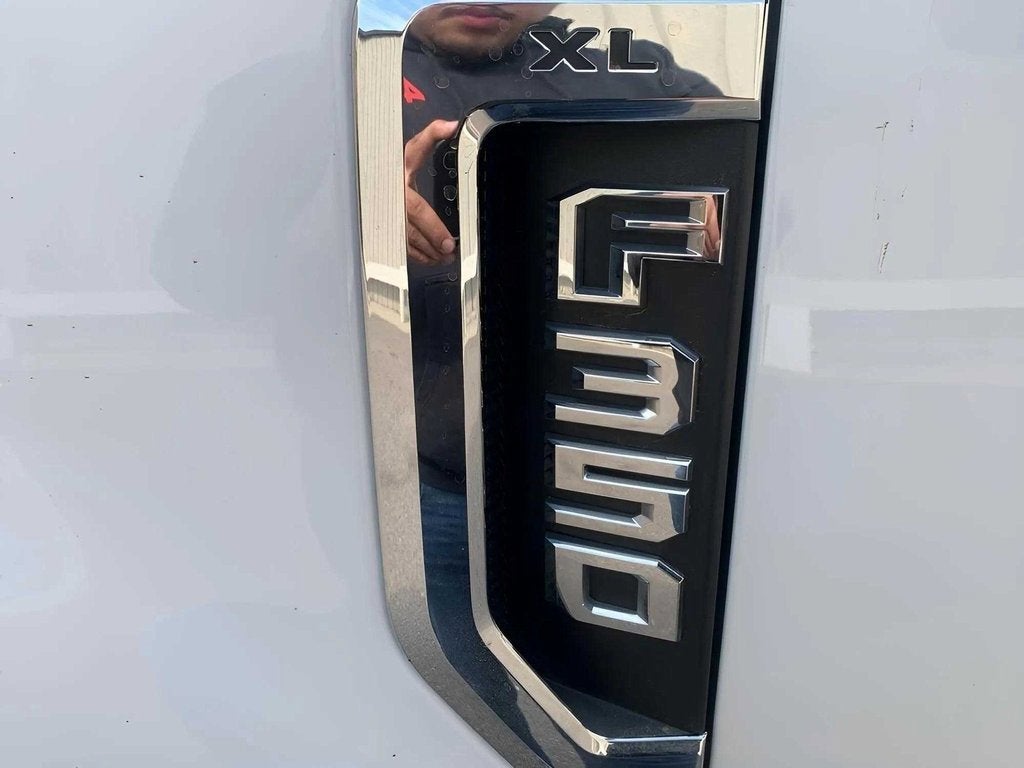 2022 Ford Super Duty F-350 DRW XL