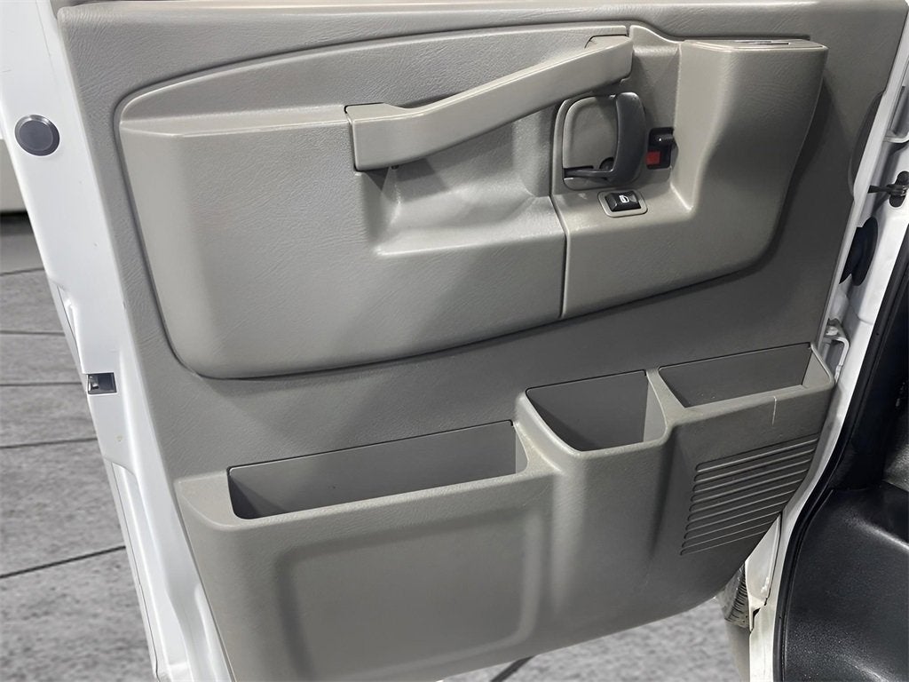 2020 Chevrolet Express Cargo 2500 WT