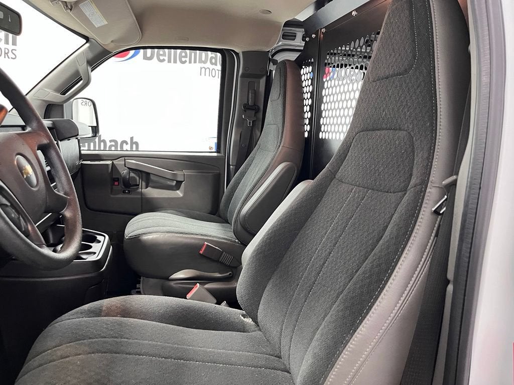 2024 Chevrolet Express Cargo 2500 WT