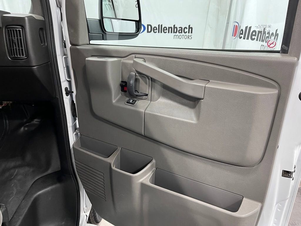 2024 Chevrolet Express Cargo 2500 WT