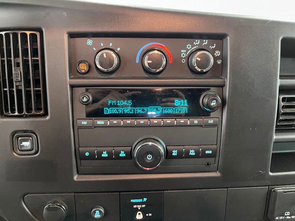 2024 Chevrolet Express Cargo 2500 WT