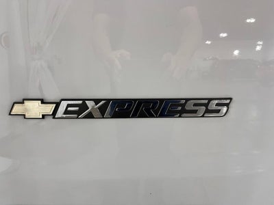 2024 Chevrolet Express Cargo 2500 WT