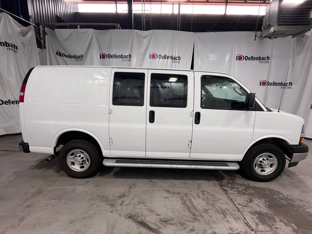 2024 Chevrolet Express Cargo 2500 WT