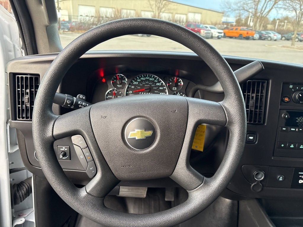 2024 Chevrolet Express Cargo 2500 WT