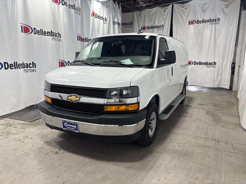 2024 Chevrolet Express Cargo 2500 WT