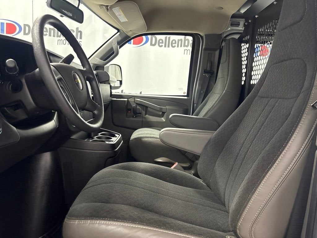 2024 Chevrolet Express Cargo 2500 WT