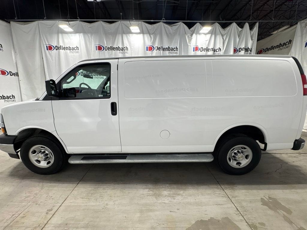 2024 Chevrolet Express Cargo 2500 WT