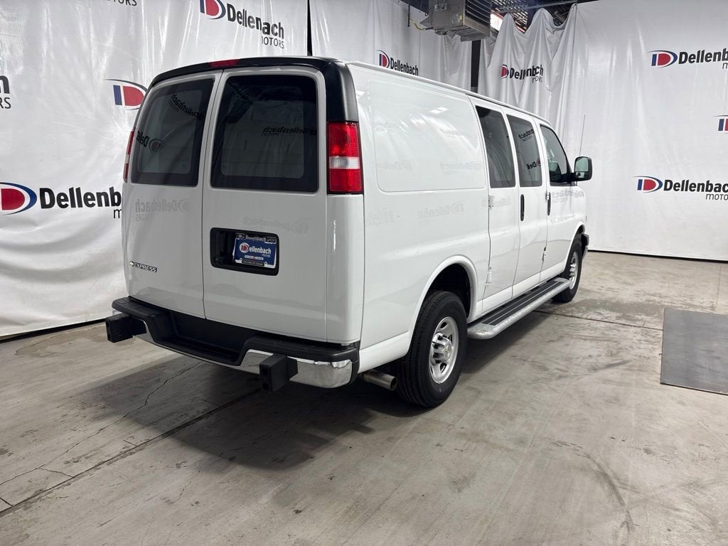 2024 Chevrolet Express Cargo 2500 WT