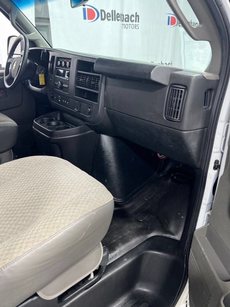 2023 Chevrolet Express Cargo 3500 WT