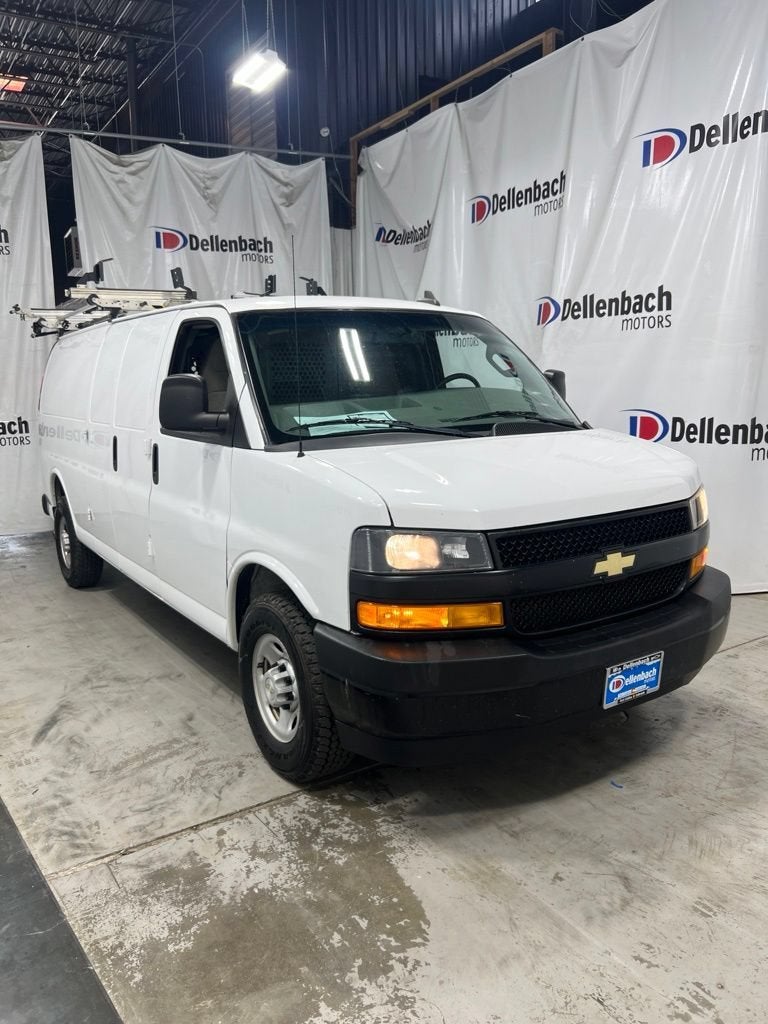 2023 Chevrolet Express Cargo 3500 WT
