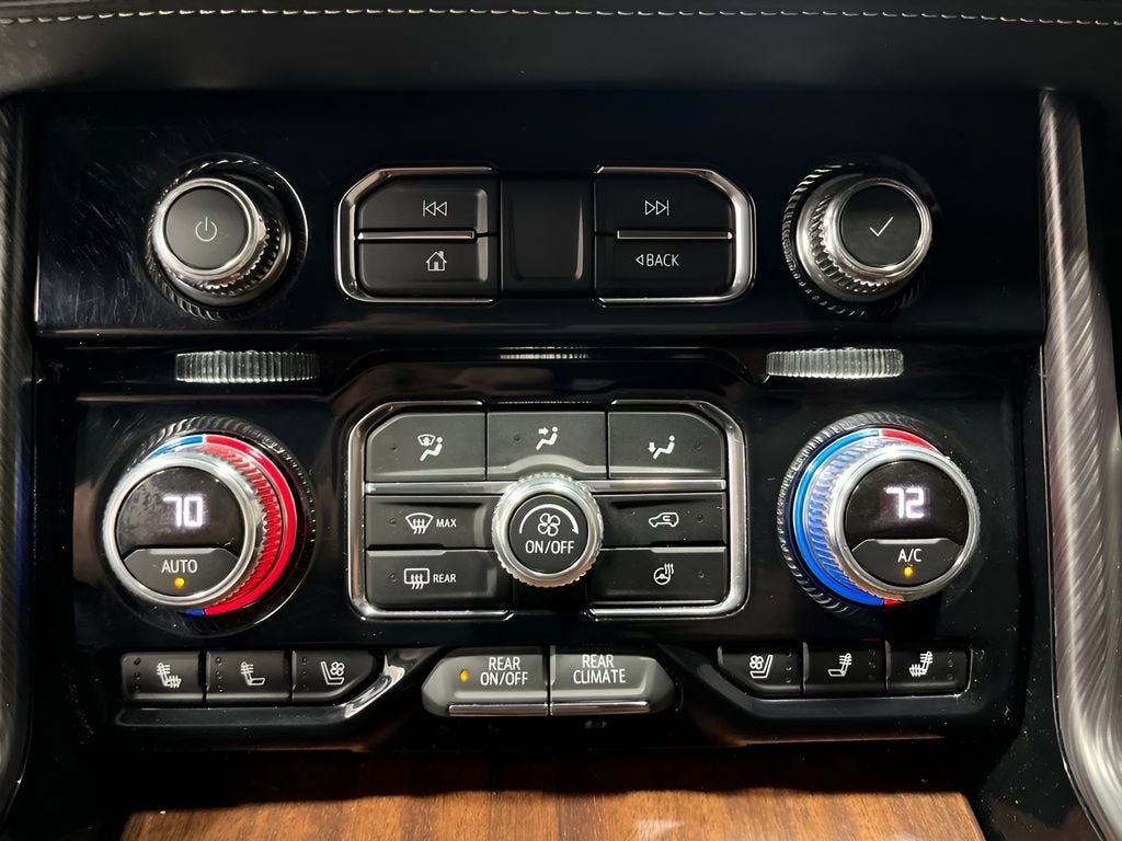 2023 GMC Yukon XL Denali Ultimate