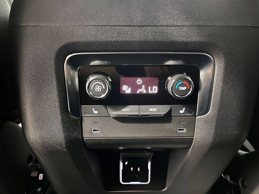 2025 Chevrolet Tahoe RST