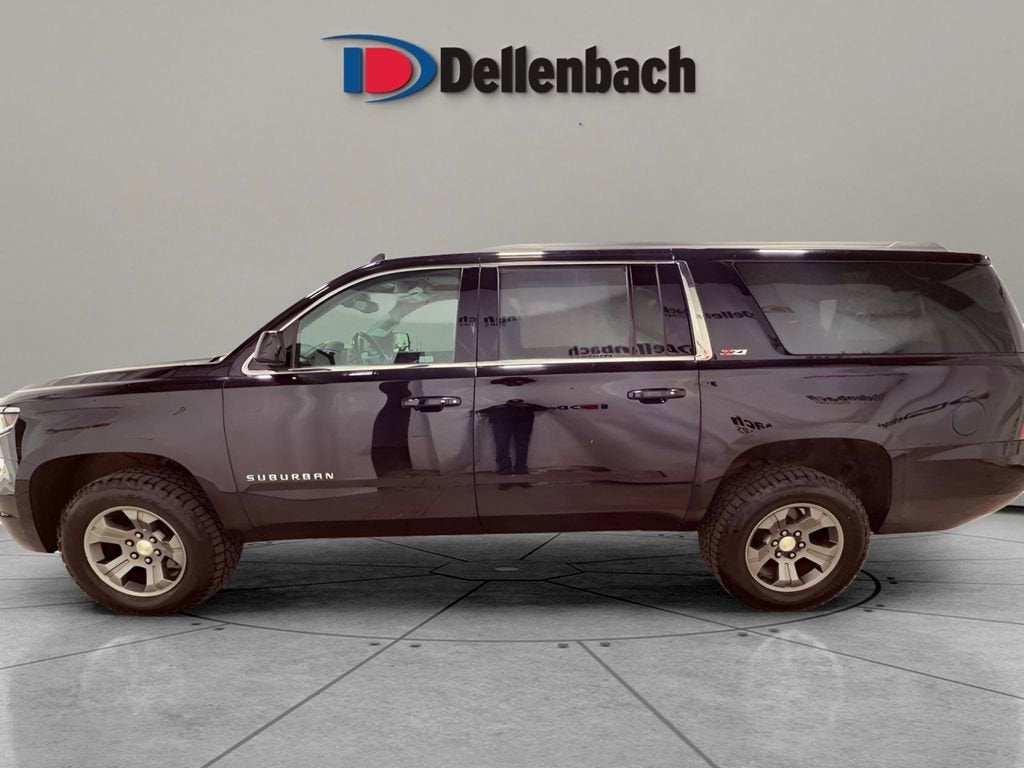 2017 Chevrolet Suburban LT