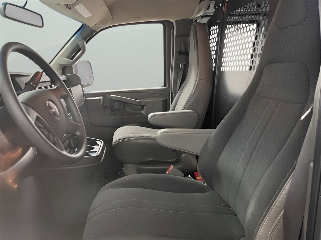 2023 GMC Savana Cargo 2500 Work Van