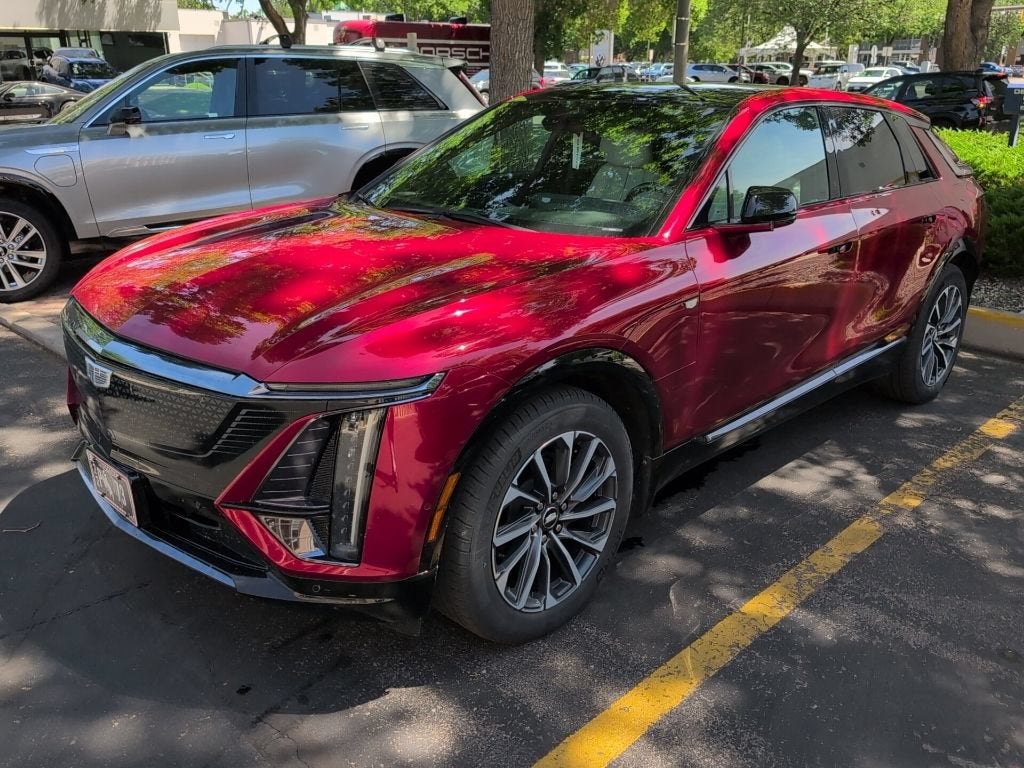 2024 Cadillac LYRIQ Sport 1