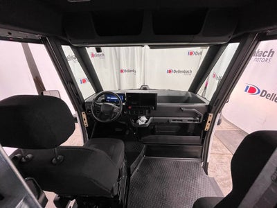 2024 BrightDrop Zevo 400 EJY