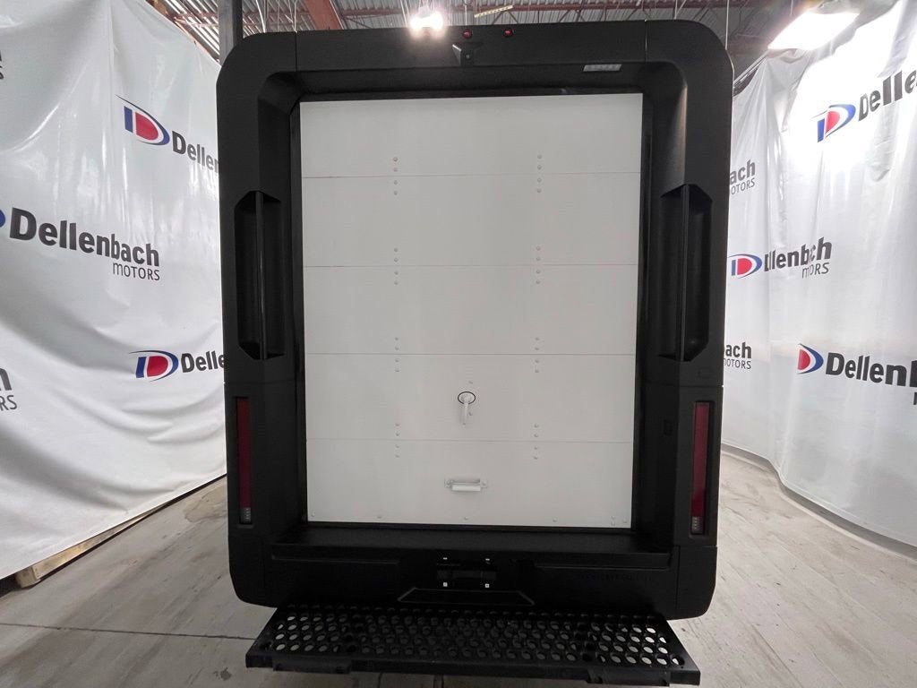 2024 BrightDrop Zevo 400 EJY
