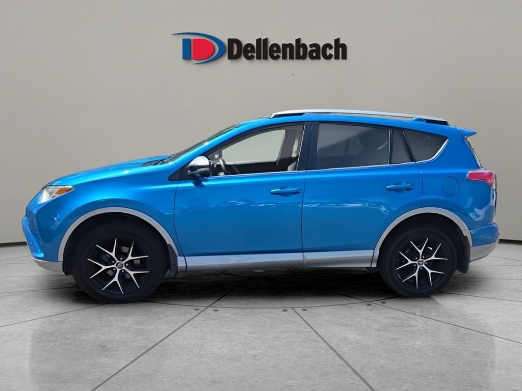 2017 Toyota RAV4 SE