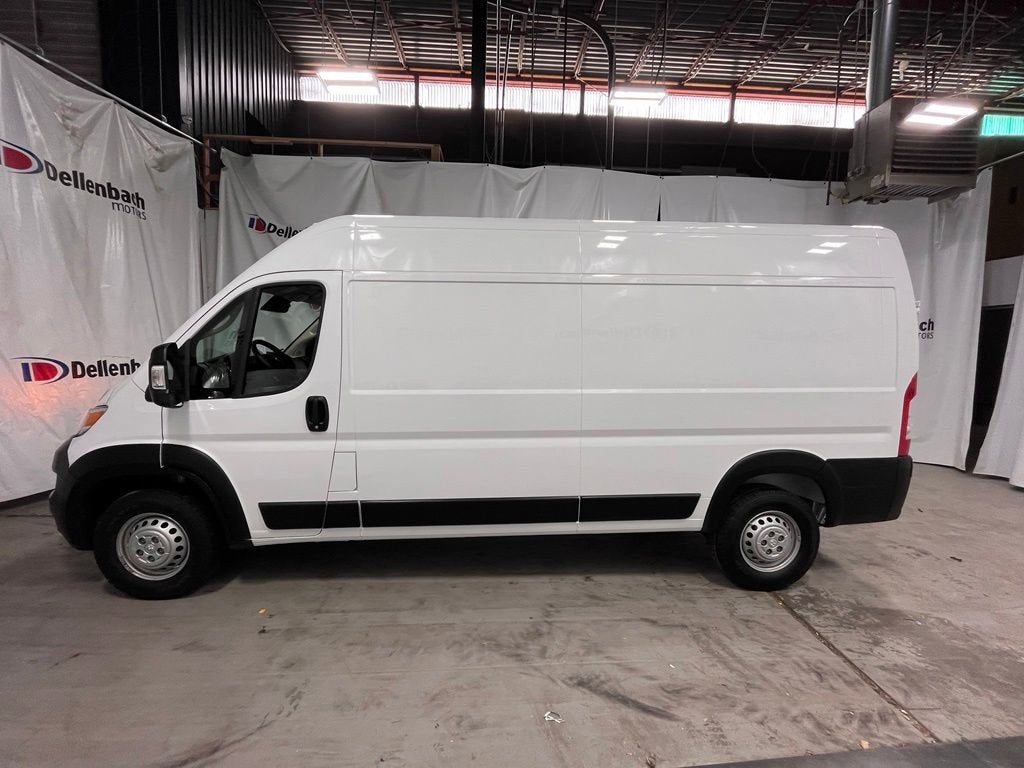 2025 RAM ProMaster Cargo Van Tradesman