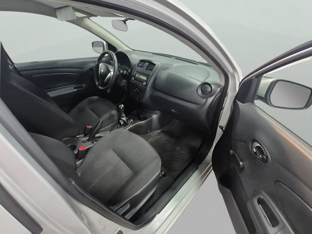 2016 Nissan Versa 1.6 S
