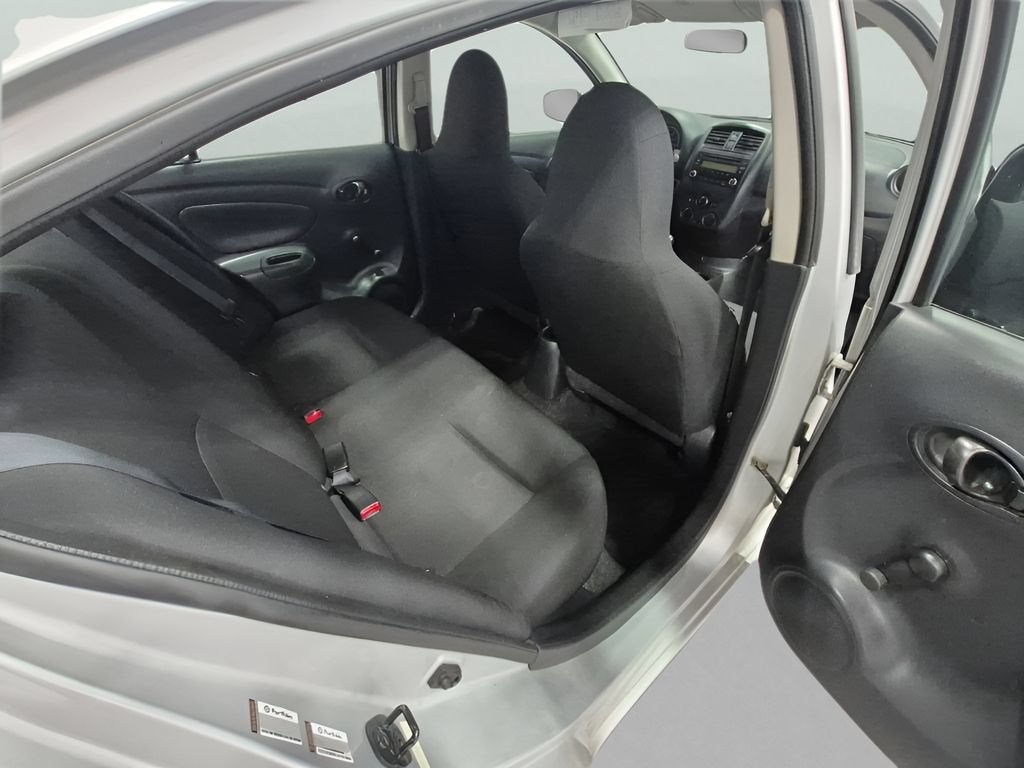 2016 Nissan Versa 1.6 S