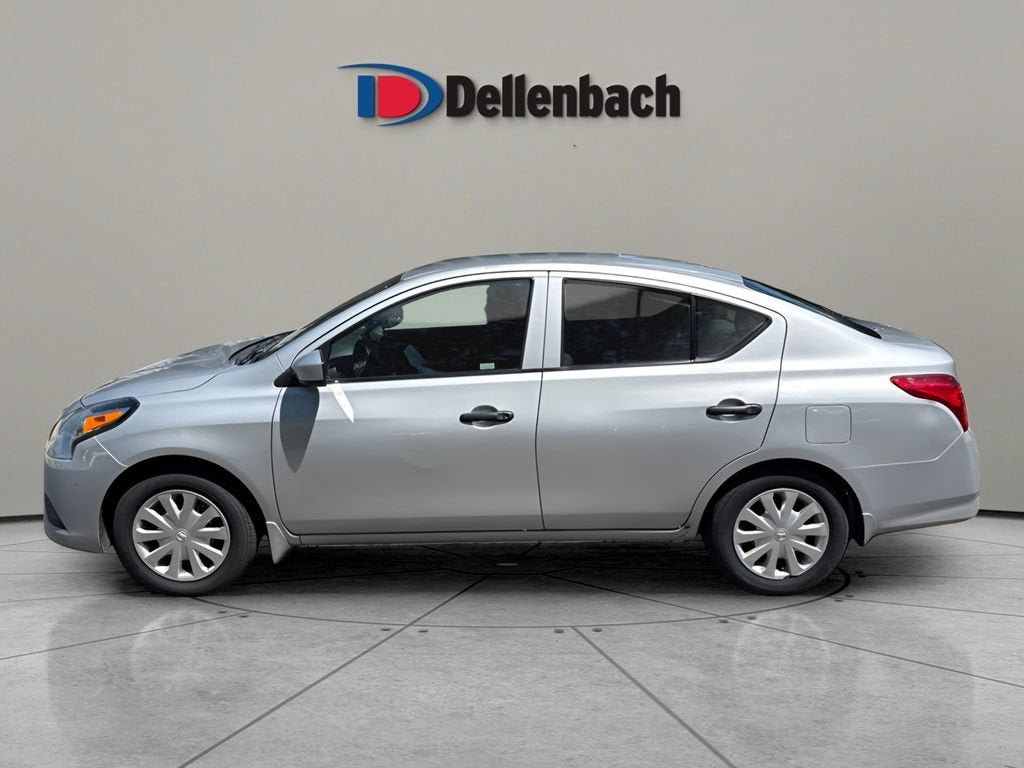 2016 Nissan Versa 1.6 S