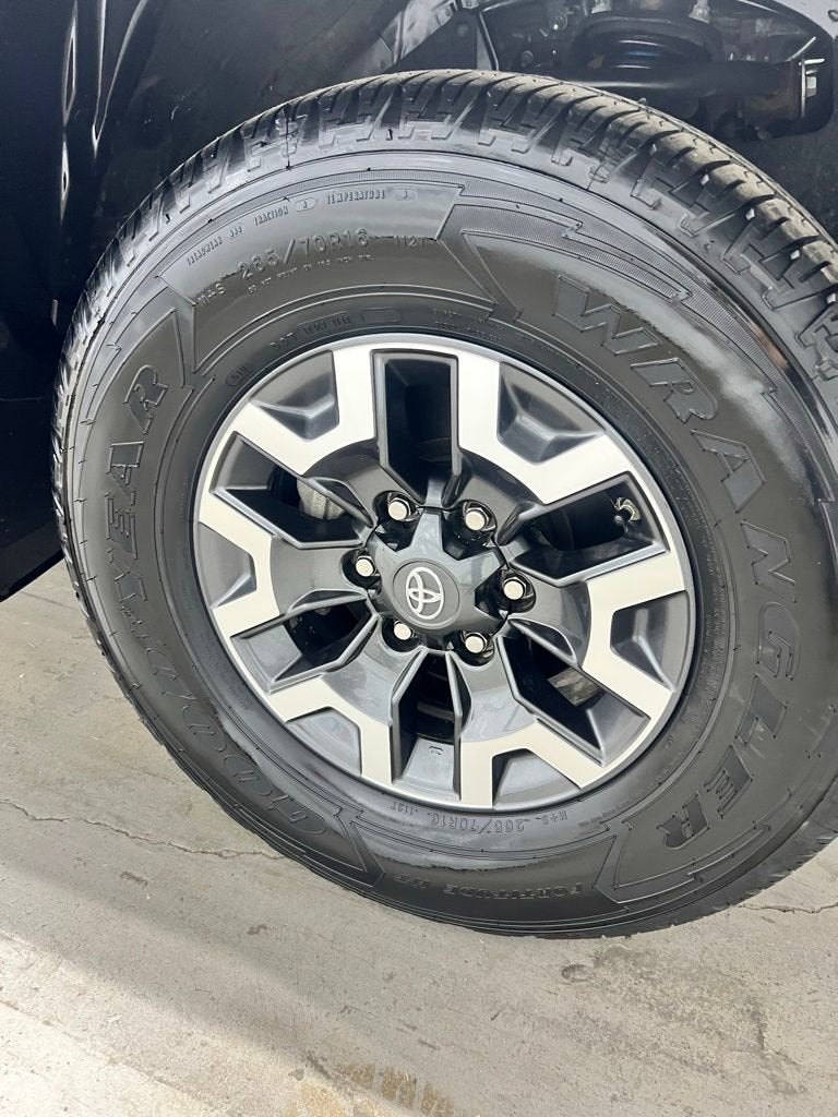 2021 Toyota Tacoma 4WD SR