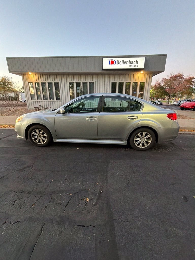 2011 Subaru Legacy 2.5i Premium