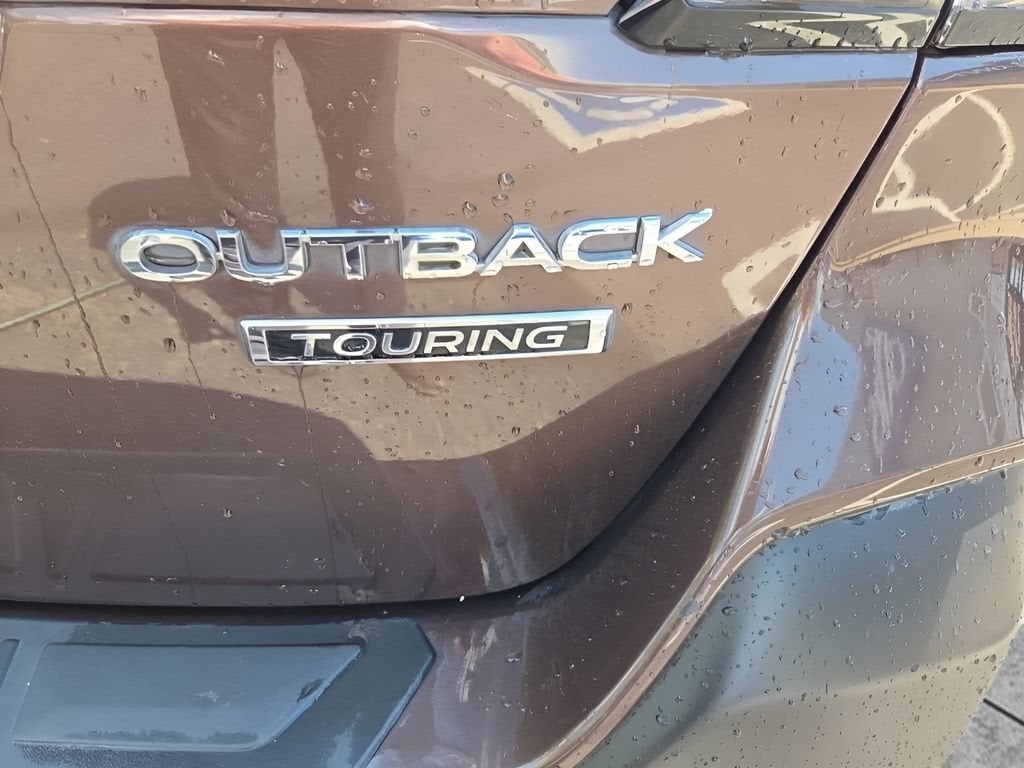 2021 Subaru Outback Touring