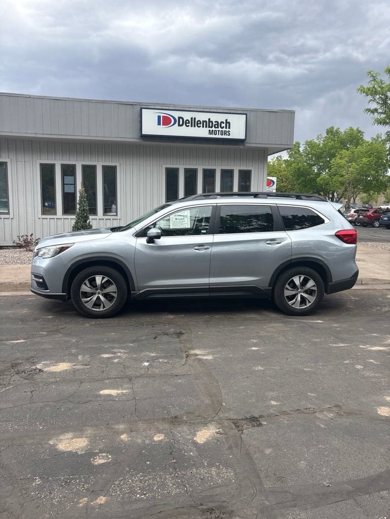 2019 Subaru Ascent Premium 7 Passenger's photo