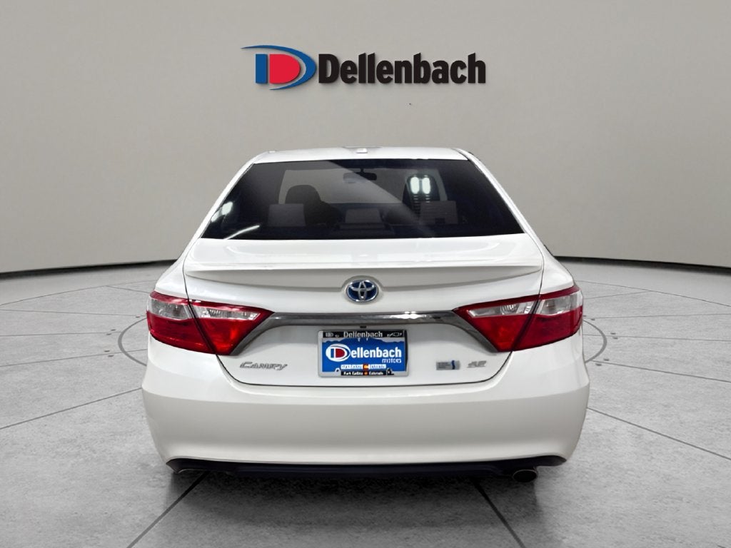 2016 Toyota Camry Hybrid SE