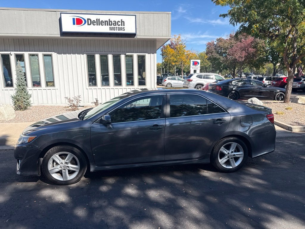 2014 Toyota Camry SE