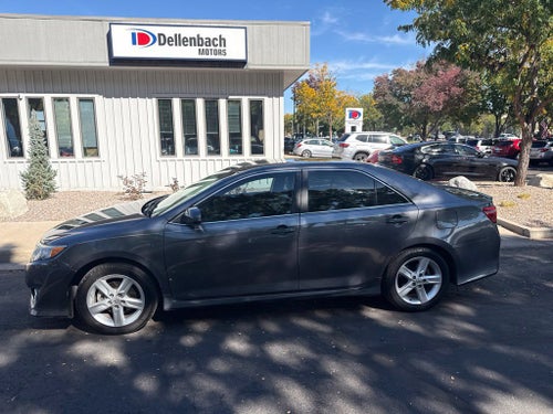 2014 Toyota Camry SE