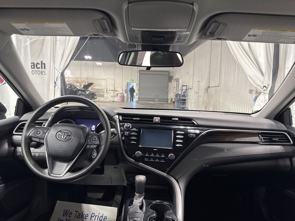 2020 Toyota Camry LE