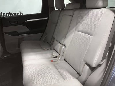 2019 Toyota Highlander LE