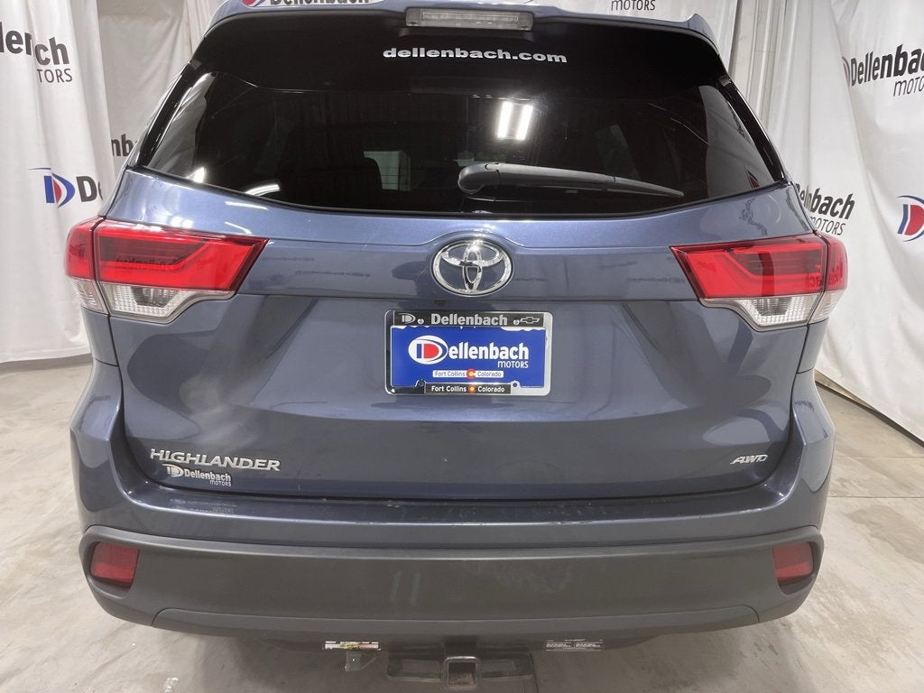 2019 Toyota Highlander LE