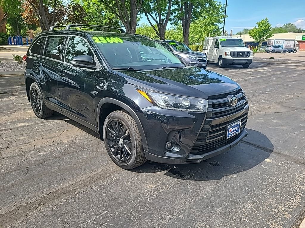 2019 Toyota Highlander SE