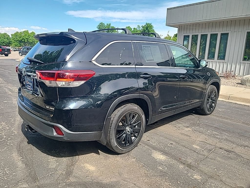 2019 Toyota Highlander SE