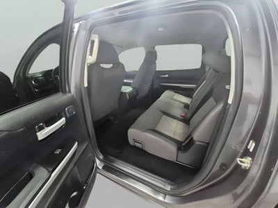 2017 Toyota Tundra SR5 5.7L V8