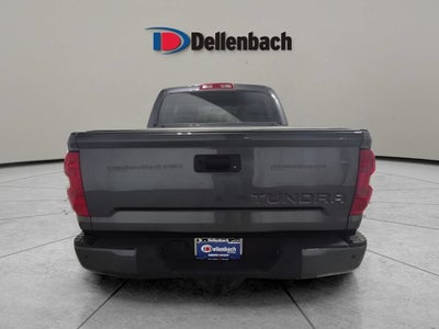 2017 Toyota Tundra SR5 5.7L V8