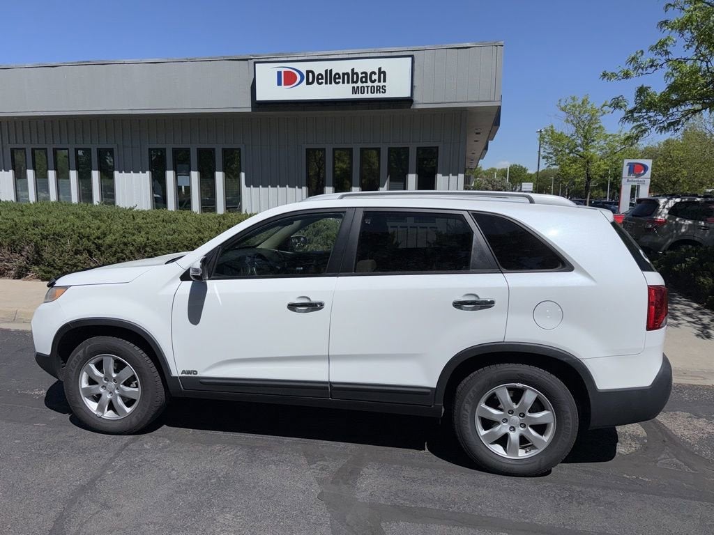 2011 Kia Sorento LX AT 4WD's photo
