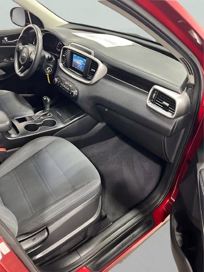 2017 Kia Sorento 3.3L LX