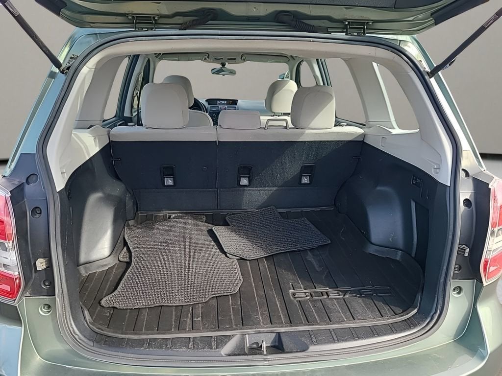 2015 Subaru Forester 2.5i