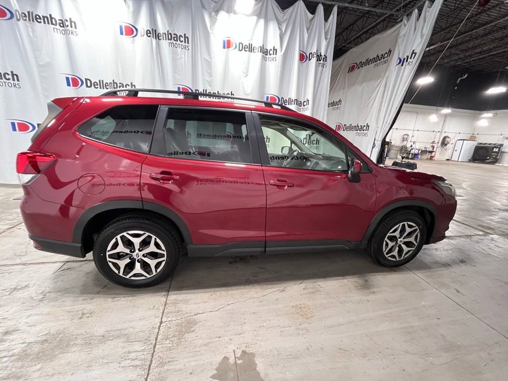 2022 Subaru Forester Premium