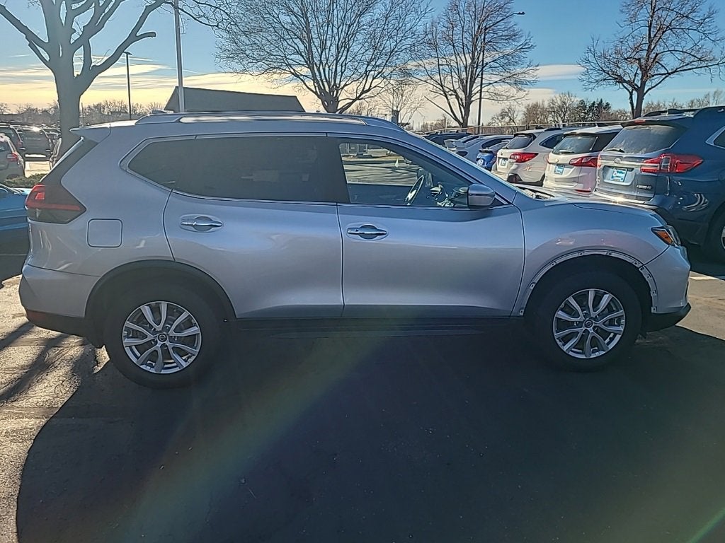 2019 Nissan Rogue SV