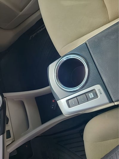 2012 Toyota Prius v Two