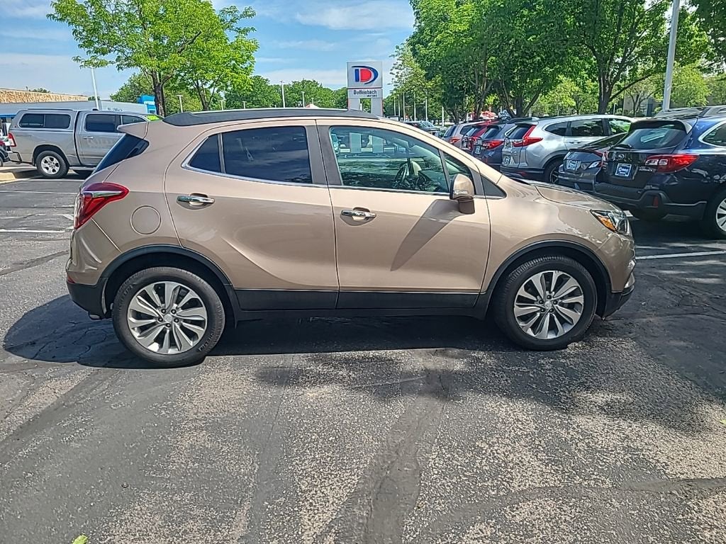 2019 Buick Encore Preferred's photo