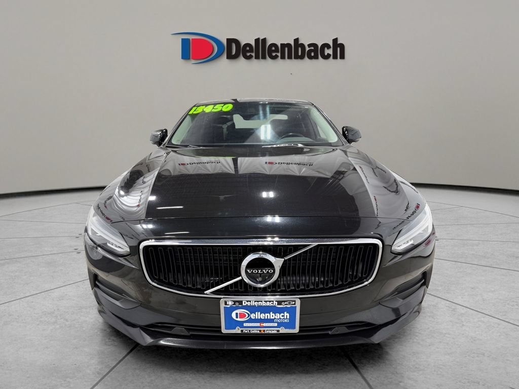 2017 Volvo S90 T6 Momentum