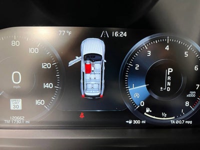 2018 Volvo XC90 Momentum